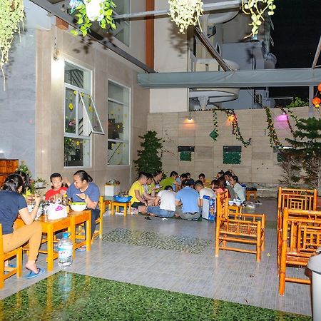 Minh Nhan Hotel Vung Tau Exteriör bild