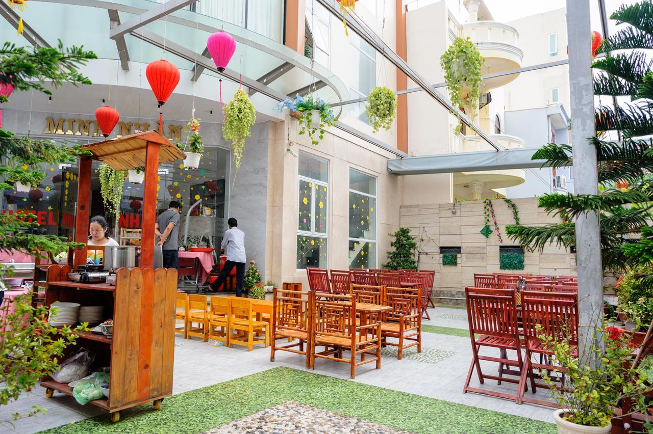Minh Nhan Hotel Vung Tau Exteriör bild